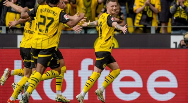 Marco Reus marca golaço em sua despedida pelo Borussia Dortmund; confira