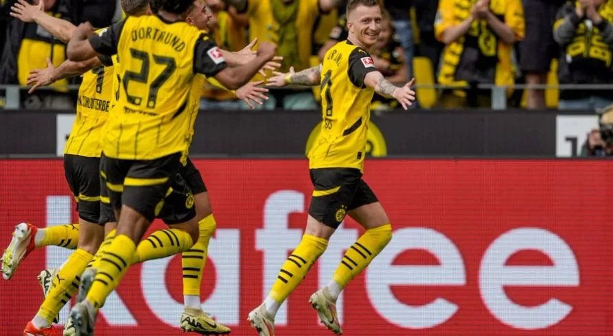 Marco Reus marca golaço em sua despedida pelo Borussia Dortmund; confira