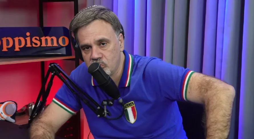 Mauro Beting “exclui” Ronaldo e Romário de top-5 da história do futebol