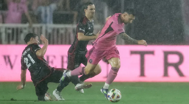 Inter Miami vence DC United em noite apagada de Messi e Suárez na MLS