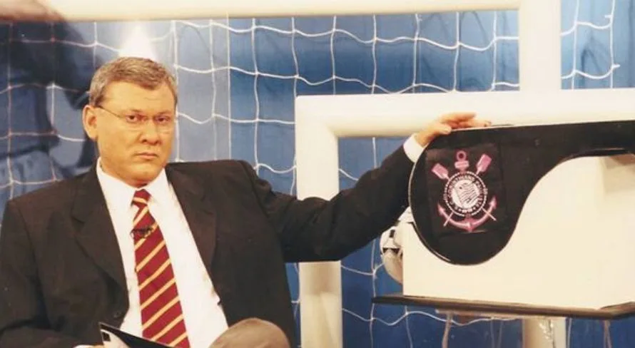 Milton Neves rechaça que Corinthians tenha sido beneficiado pela arbitragem contra o SPFC 