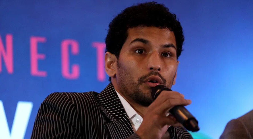 Saiba quem é Neeraj Goyat, adversário de Whindersson Nunes
