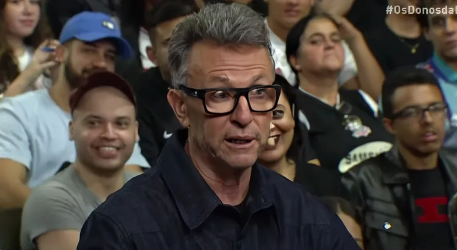 Craque Neto crava camisa 9 top do futebol brasileiro hoje: “Baita centroavante”