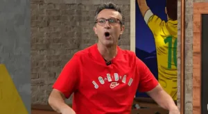 Neto se empolga e pede atacante na seleção brasileira: “Que fase”