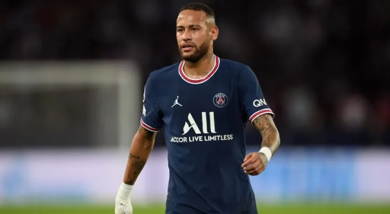 Milly Lacombe dispara sobre atitude de Neymar: “O que pensa de violência contra a mulher”