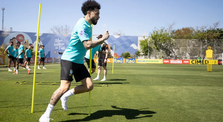 Nicola mostra os possíveis destinos de meia do Zenit no futebol brasileiro