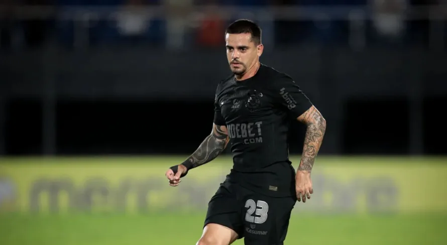 Ramón Díaz escolhe Fagner como novo capitão do Corinthians