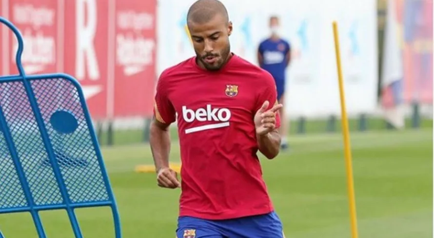 Nicola aponta chances de ex-Barcelona chegar ao Palmeiras