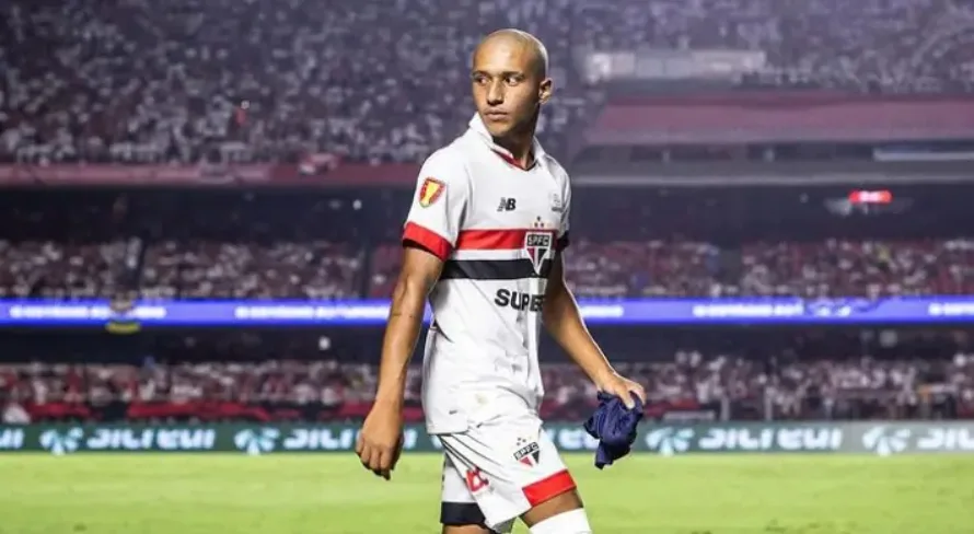 Nicola comenta plano do SPFC para a carreira de Henrique Carmo