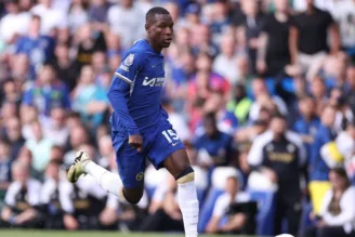 Nicolas Jackson em campo pelo Chelsea