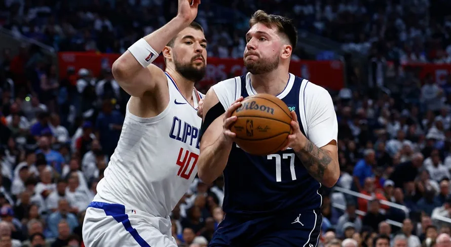 Onde assistir aos jogos dos playoffs da NBA hoje (03)