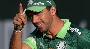 Veja a provável escalação do Palmeiras hoje na Copa do Brasil