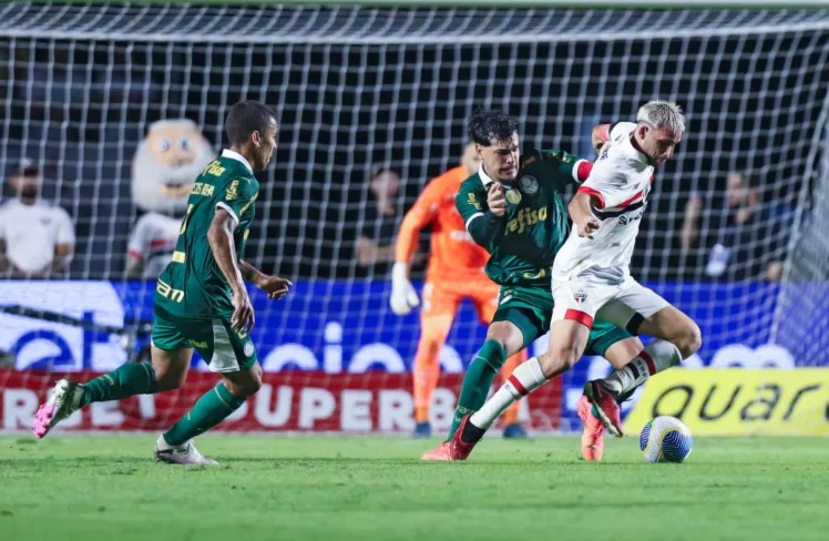 Ranking do Brasileirão Série A tem SPFC ganhando posições e Palmeiras mantendo o topo