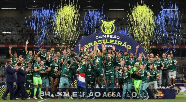 Palmeiras supera R$ 900 milhões de receitas em 2023