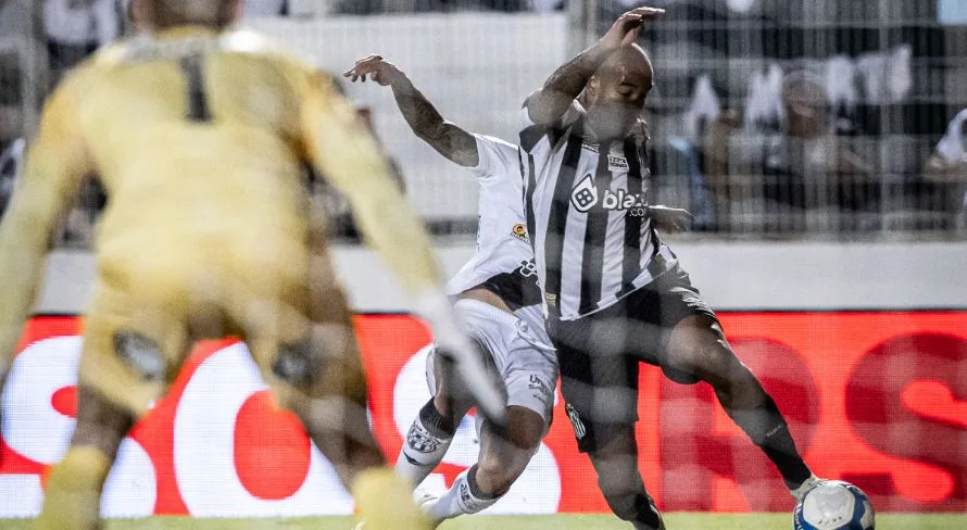 Sormani critica jogador do Santos após vitória na Série B