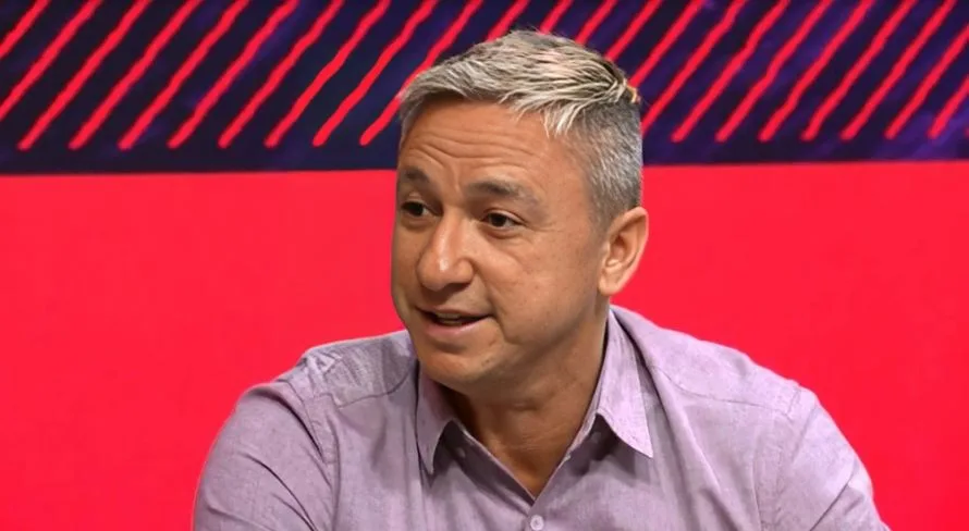 Paulo Nunes elege atacante destaque do futebol brasileiro hoje: “Jogando muito”