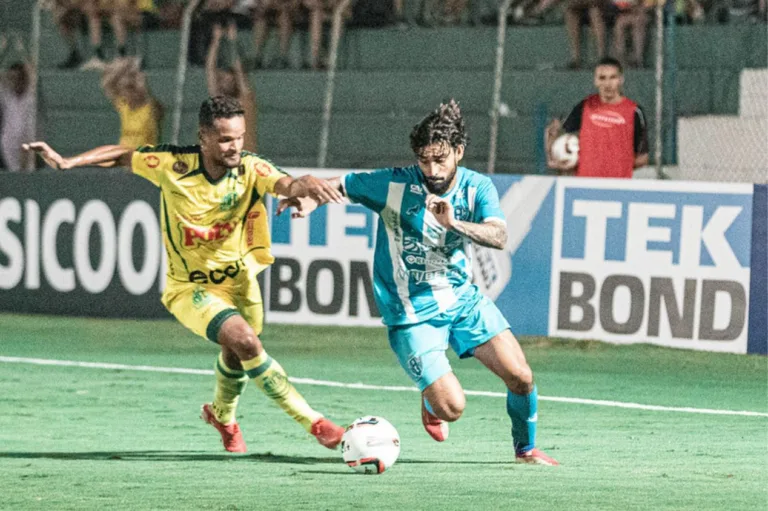 Band transmite hoje (12) um jogo ao vivo do Brasileirão Série B; saiba qual