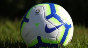 Pesquisa crava melhor técnico do Brasil na atualidade