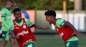 Gustavo Chagas compara Estêvão e Endrick no Palmeiras: “Mais decisivo”
