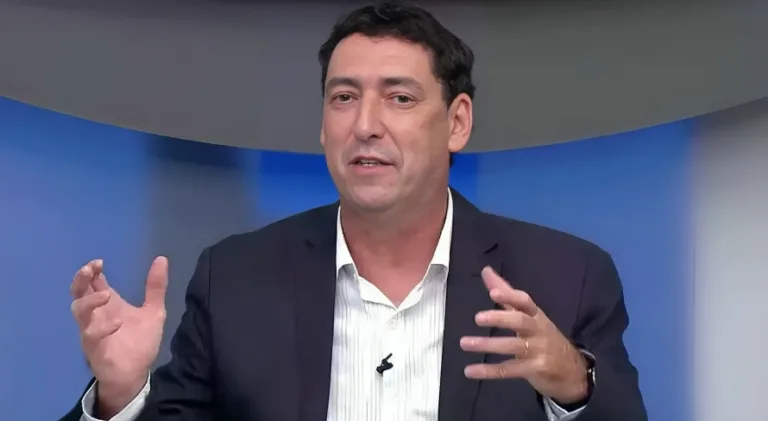 PVC aponta contratação errada de jogador pelo Corinthians: “Não há menor dúvida”