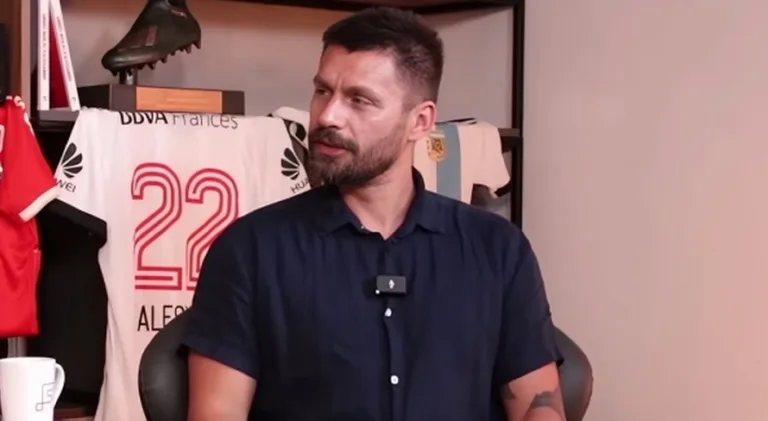 Rafael Sóbis surpreende ao eleger melhor técnico da carreira: “Só fez mal pra ele mesmo”