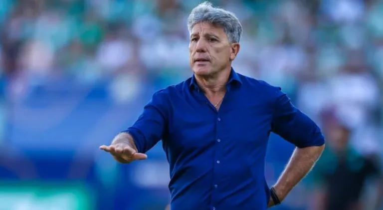 Renato Gaúcho aponta “vantagem” do Flamengo após reclamação de Tite