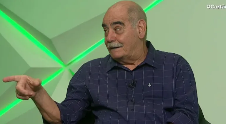 Rivellino aprova ousadia de atacante em alta no futebol brasileiro: “Danado”