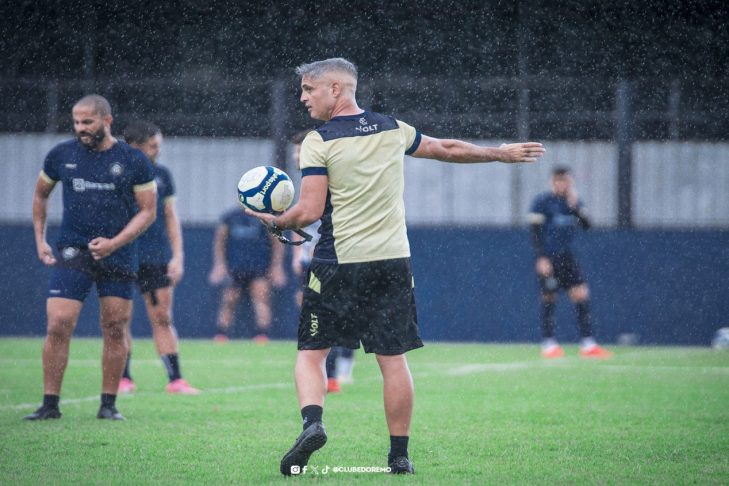 Rodrigo Santana elogia postura do Remo e fala em novo ânimo para a Série C 