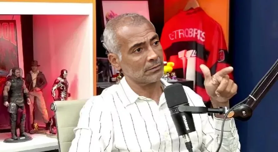 Romário exalta técnico histórico do futebol brasileiro: “Competente”