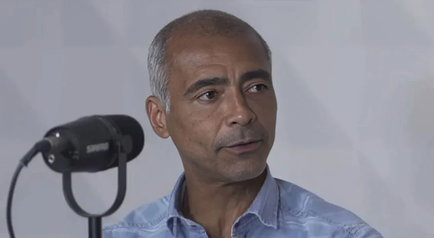 Romário sobe o tom contra jogadores do futebol brasileiro: “Burros”