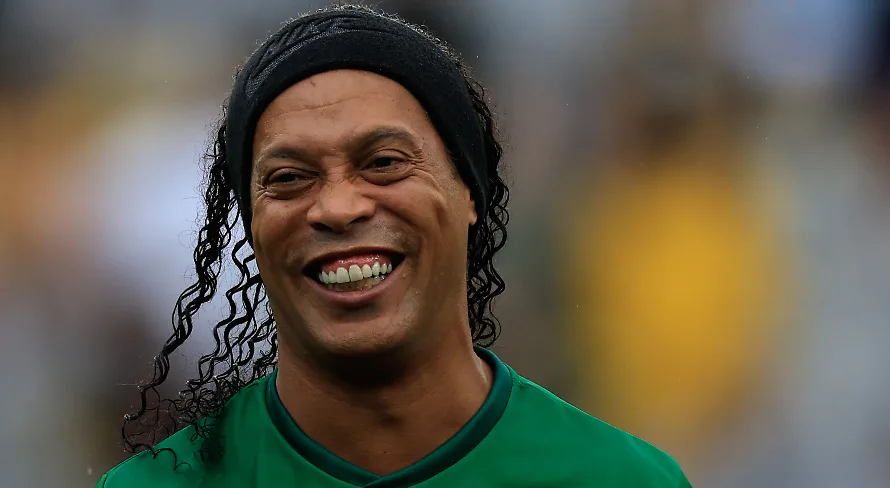 Ronaldinho Gaúcho “ignora” Vinícius Júnior e elege melhor brasileiro da atualidade