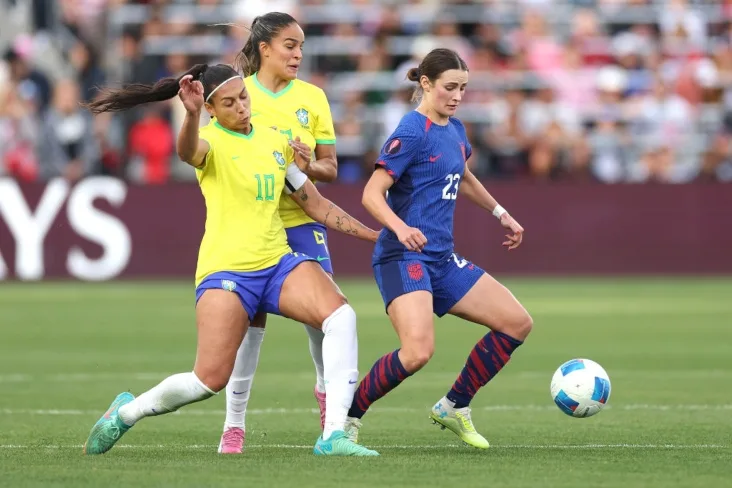 Seleção feminina busca apoio da torcida antes de Paris 2024