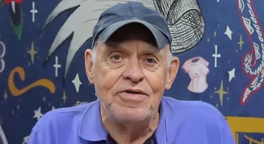 Silvio Luiz enganou torcedores do Santos com ‘contratação’ de Zico: “1º de abril”