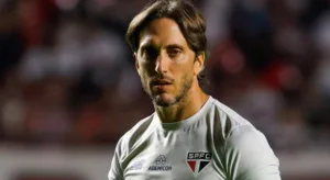 Zubeldía mostra que tem repertório para levar o SPFC mais longe
