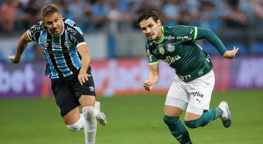 Bruno Uvini, ex-Grêmio, pede pela paralisação do Brasileirão