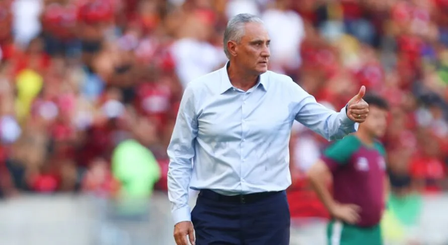 Lédio Carmona diz que jogador do Flamengo é “mal escalado” por Tite