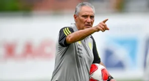 Veja a provável escalação do Flamengo com ataque inédito contra o SPFC