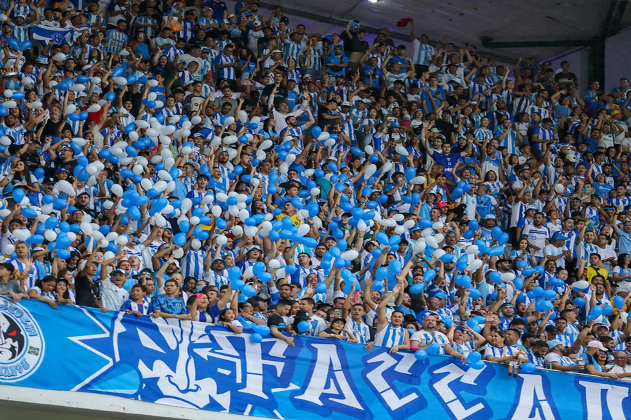 Torcedores do Paysandu elegem culpados por empate no Brasileirão Série B: “Manda embora” 