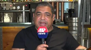 Vampeta indica craque capaz de garantir título da Copa do Brasil: “Diferenciado”