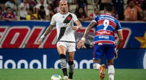 Veja a provável escalação do Vasco hoje contra o Fortaleza na Copa do Brasil