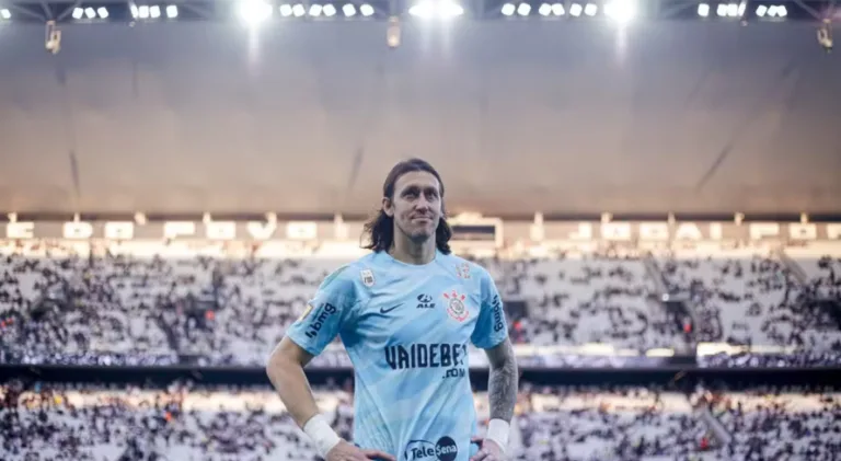 Vessoni detona Cássio por possível saída do Corinthians: “Trairagem”