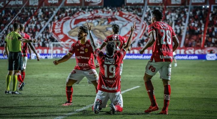 Vila Nova x Brusque: onde assistir ao Brasileirão Série B AO VIVO Vila Nova x Brusque: onde assistir ao Brasileirão Série B AO VIVO