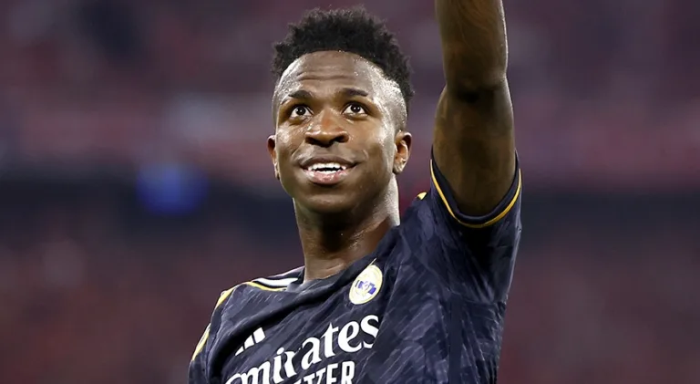 Vinícius Júnior está próximo de quebrar recorde de Cristiano Ronaldo na Champions League