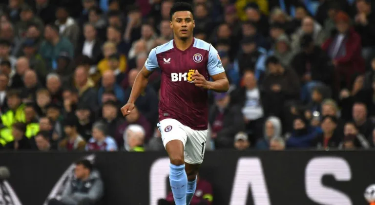 Watkins, do Aston Villa termina como líder de assistências na Premier League