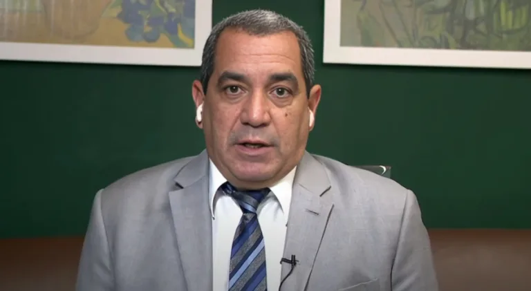 Zinho liga ‘modo sincerão’ e deixa recado para Gabigol no Flamengo