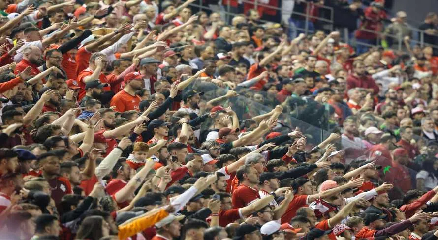 Alario abre o placar para o Internacional na Sul-Americana; assista