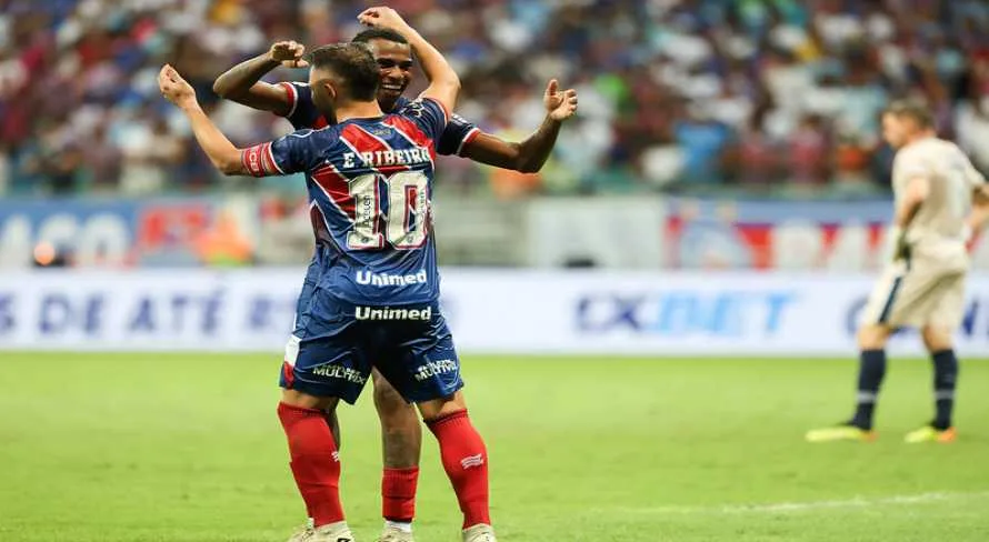 Bahia vence o Fortaleza e segue na vice-liderança do Brasileirão