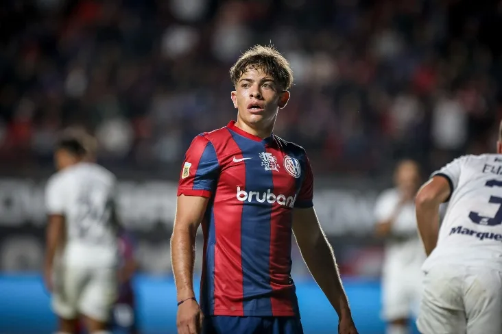 Palmeiras projeta passagem curta de Agustín Giay pelo clube; entenda 