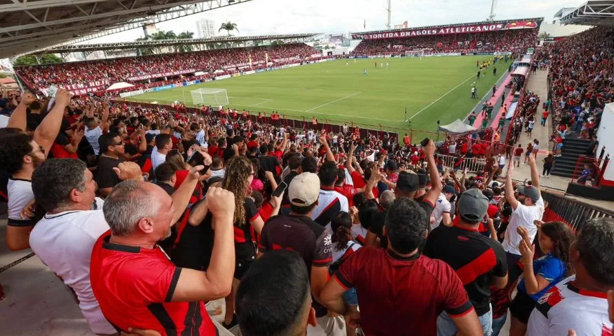 Atlético-GO x Corinthians: onde assistir ao jogo do Brasileirão Série A