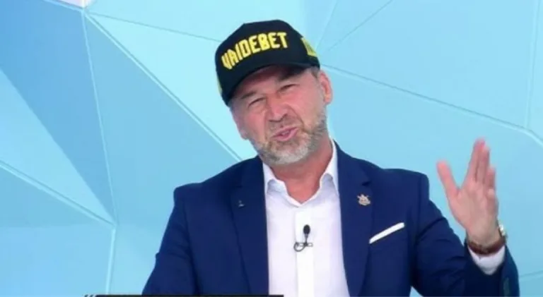 Presidente do Corinthians volta ao Brasil para tentar resolver crise com patrocinadora